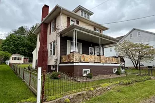 1131 E Grand Ave, Tower City, PA 17980 - Photo 4