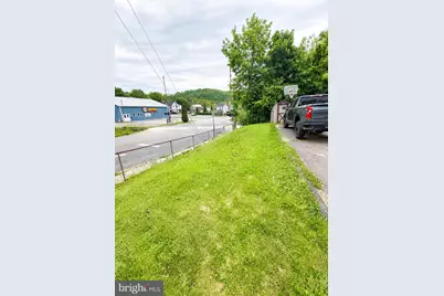 414 E Saint John, Schuylkill Haven, PA 17972 - Photo 36