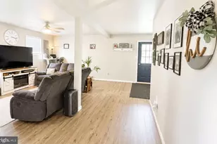 414 E Saint John, Schuylkill Haven, PA 17972 - Photo 2