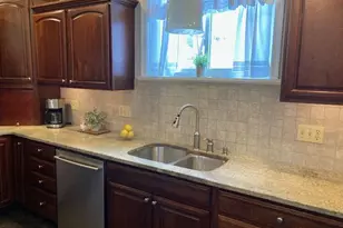 822 E Market St, Mahanoy City, PA 17948 - Photo 6