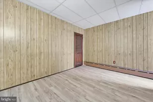 537 W Mahanoy St, Mahanoy City, PA 17948 - Photo 16