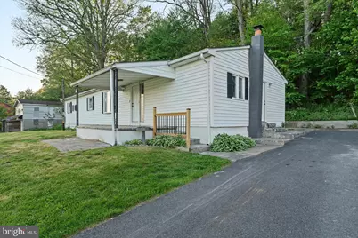 831 Deturksville Road, Pine Grove, PA 17963 - Photo 2