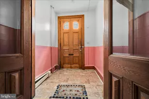 201 N 2nd St, Pottsville, PA 17901 - Photo 8