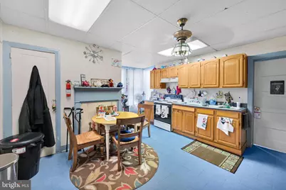 201 N 2nd Street, Pottsville, PA 17901 - Photo 24