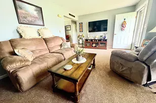 344 Tow Path Ln, Pine Grove, PA 17963 - Photo 4