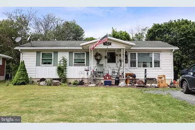 223 E Bacon Street, Pottsville, PA 17901 - Photo 1