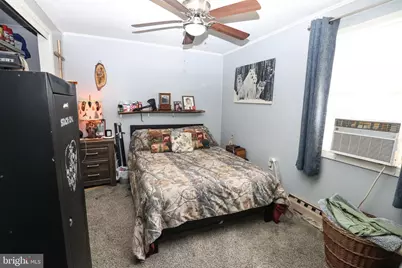 223 E Bacon Street, Pottsville, PA 17901 - Photo 16
