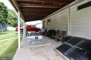 223 E Bacon St, Pottsville, PA 17901 - Photo 26