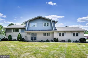275 Ridge Rd, Orwigsburg, PA 17961 - Photo 1