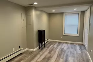 587 Peacock St, Pottsville, PA 17901 - Photo 18