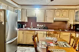 135 Lower St, Mahanoy City, PA 17948 - Photo 18