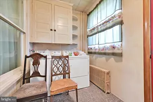 525 W Mahanoy St, Mahanoy City, PA 17948 - Photo 8