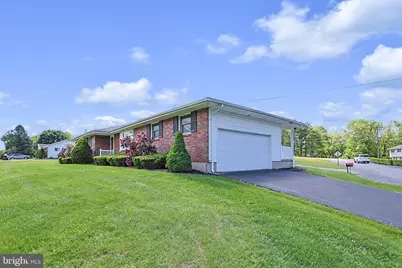 1004 Maple Street, Pottsville, PA 17901 - Photo 2