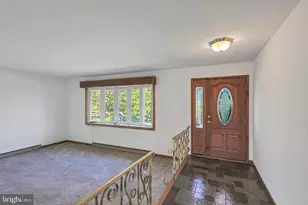 1004 Maple St, Pottsville, PA 17901 - Photo 14