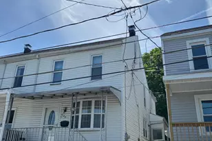 604 3rd St, Port Carbon, PA 17965 - Photo 2