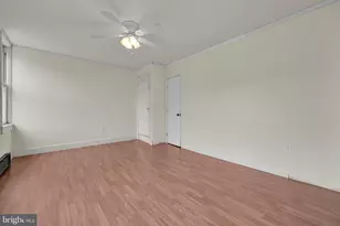 210 N Warren St, Orwigsburg, PA 17961 - Photo 18