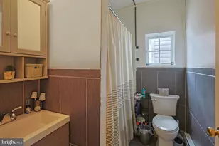 514 W Race St, Pottsville, PA 17901 - Photo 14