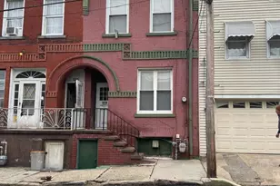 607 W Norwegian St, Pottsville, PA 17901 - Photo 1