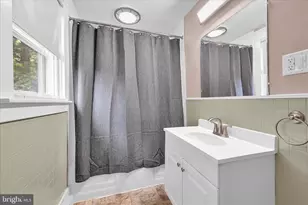366 Valley St, New Philadelphia, PA 17959 - Photo 14