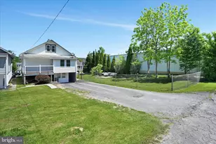 73 Schuylkill St, Cressona, PA 17929 - Photo 32