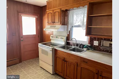 340 Clark Street, Tamaqua, PA 18252 - Photo 8