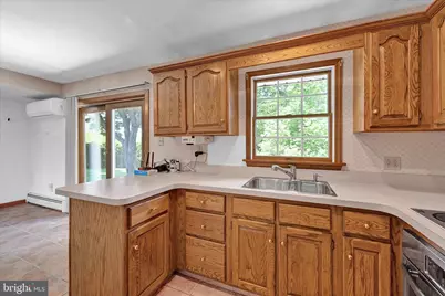 33 3rd Avenue, Pottsville, PA 17901 - Photo 12