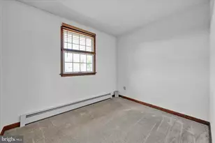 33 3rd Ave, Pottsville, PA 17901 - Photo 18