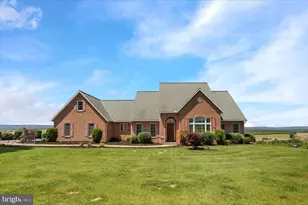 511 Summer Hill Rd, Schuylkill Haven, PA 17972 - Photo 1