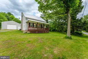 18 Ferndale Hill Dr, Zion Grove, PA 17985 - Photo 4