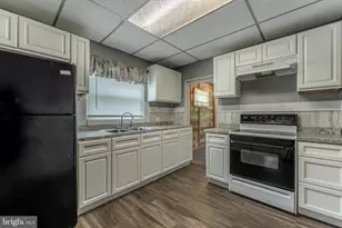 18 Ferndale Hill Dr, Zion Grove, PA 17985 - Photo 16
