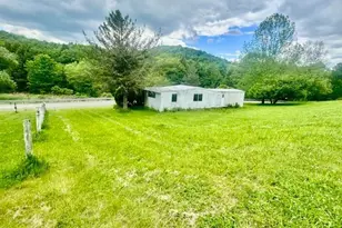 896 Catawissa Creek Rd, Zion Grove, PA 17985 - Photo 12