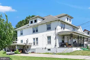 305 Gap St, Valley View, PA 17983 - Photo 18