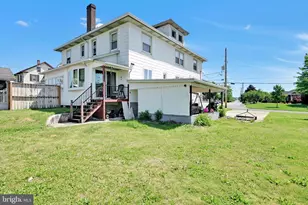 305 Gap St, Valley View, PA 17983 - Photo 30