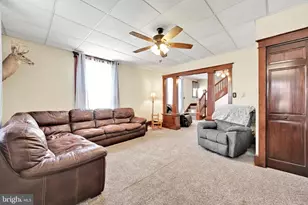 305 Gap St, Valley View, PA 17983 - Photo 14