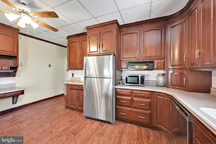 305 Gap St, Valley View, PA 17983 - Photo 12