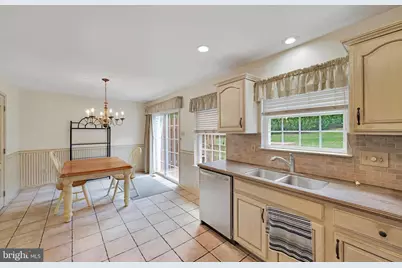526 Lantern Green Way, Orwigsburg, PA 17961 - Photo 8
