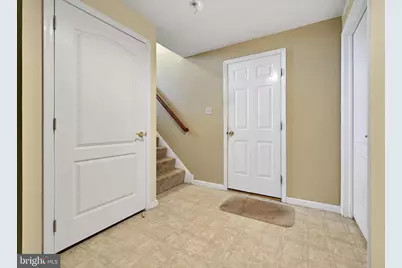 526 Lantern Green Way, Orwigsburg, PA 17961 - Photo 4