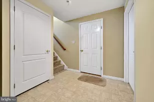 526 Lantern Grn Wy, Orwigsburg, PA 17961 - Photo 4