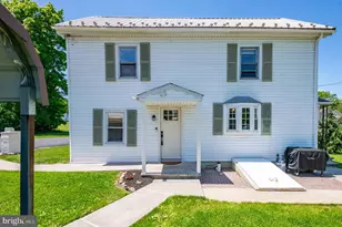 20 Natures Rd, Pine Grove, PA 17963 - Photo 2