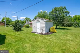 20 Natures Rd, Pine Grove, PA 17963 - Photo 32