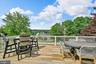 2254 Wynonah Dr, Auburn, PA 17922 - Photo 2