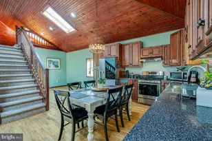 31 W Wild Cherry Rd, Schuylkill Haven, PA 17972 - Photo 12