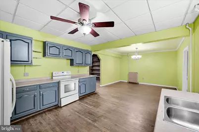 1019 W Main Street, Valley View, PA 17983 - Photo 18