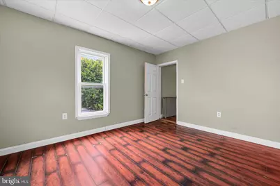 1019 W Main Street, Valley View, PA 17983 - Photo 32