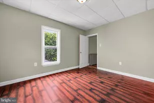 1019 W Main St, Valley View, PA 17983 - Photo 32