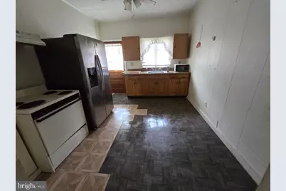 726 Mine Street, Pottsville, PA 17901 - Photo 2