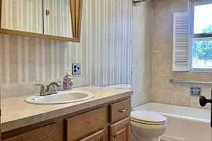 512 E Blaine St, McAdoo, PA 18237 - Photo 20
