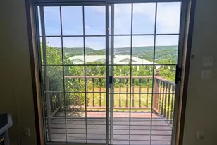 180 St Clair Ave, Pottsville, PA 17901 - Photo 46