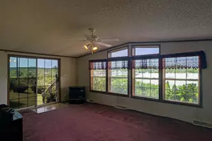 180 St Clair Ave, Pottsville, PA 17901 - Photo 22