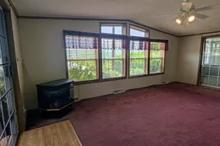 180 St Clair Ave, Pottsville, PA 17901 - Photo 24